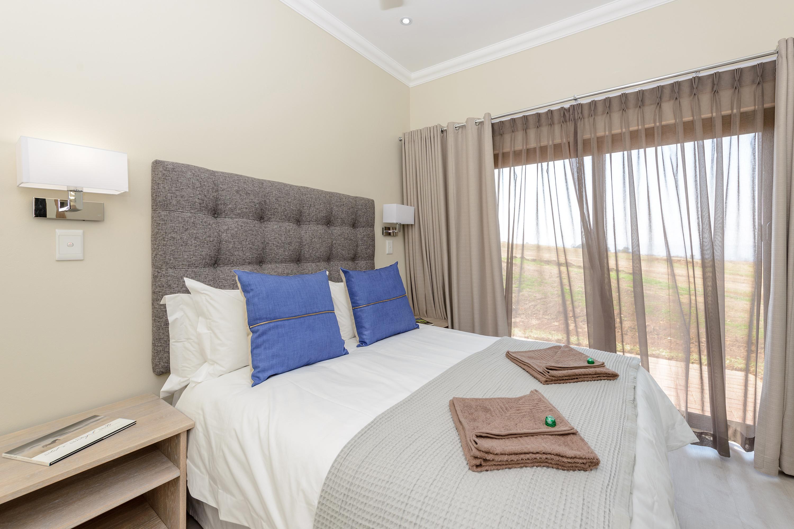 Cayley Mountain Resort Champagne Valley Esterno foto